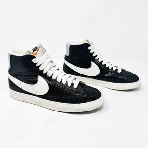 [Nike] Black White Blazer Mid Suede Vintage Metallic Mid Top Sneakers Size 6.5